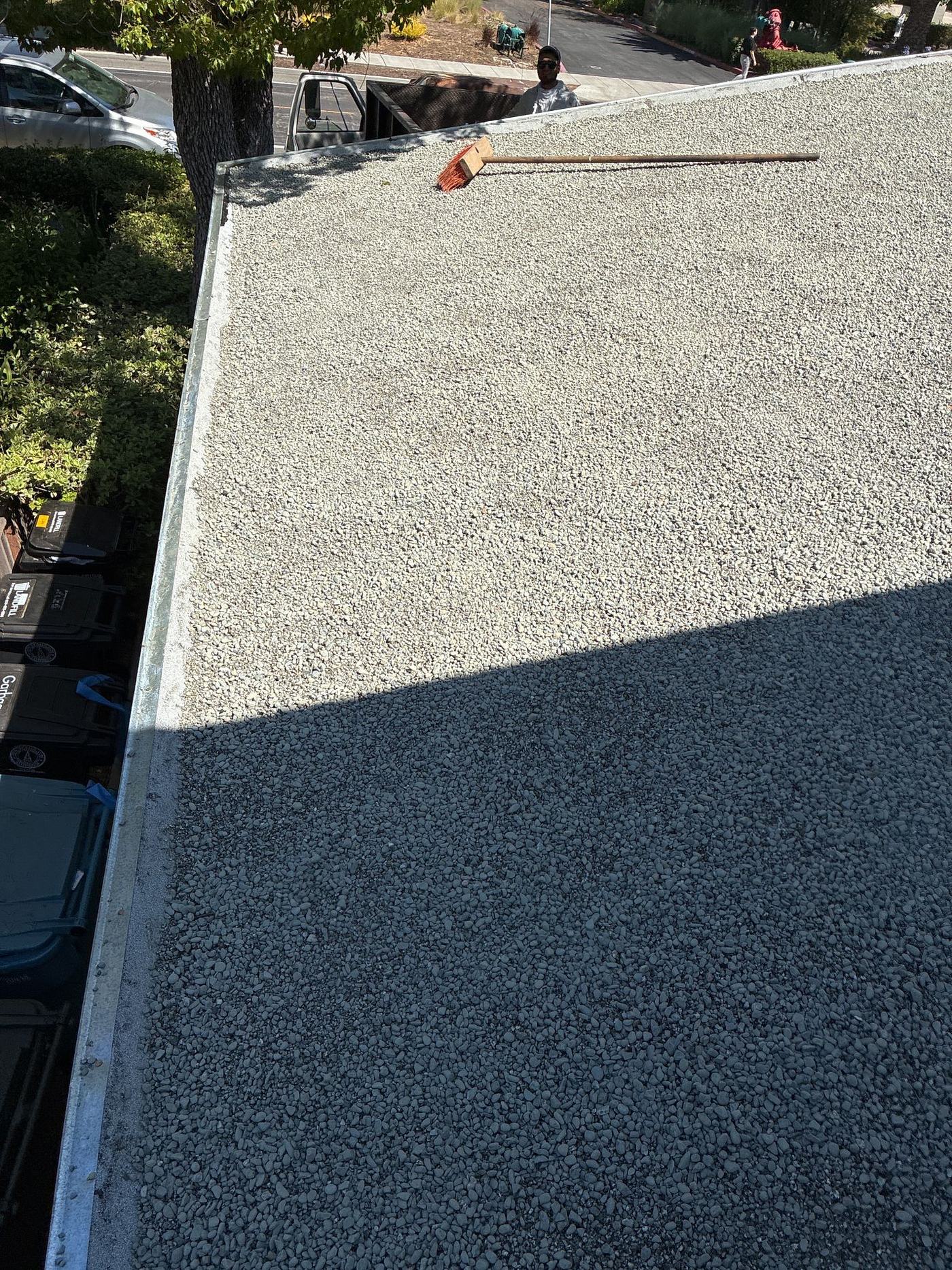 Gravel-surfaced built-up roof on a San Jose commercial building by Keith Roofing